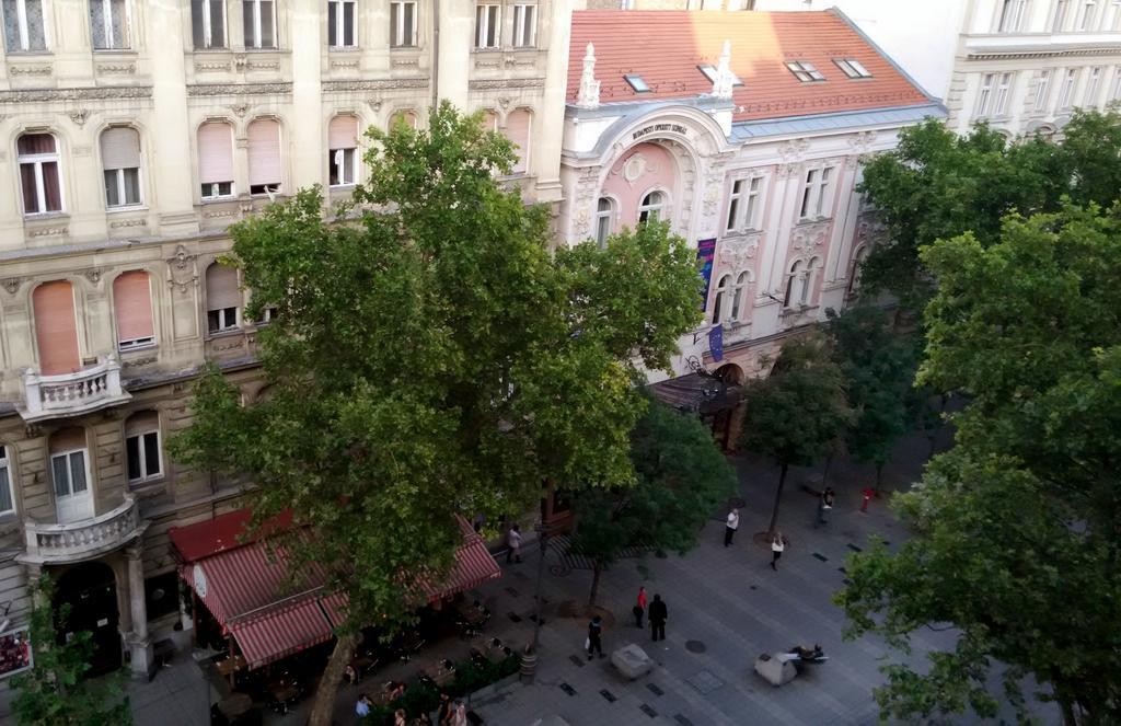 Broadway Center Rooftop View Apartment Budapest Room photo